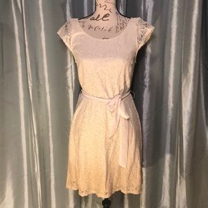 Lauren Conrad Ombré Lace Cap Sleeve Cream Dress